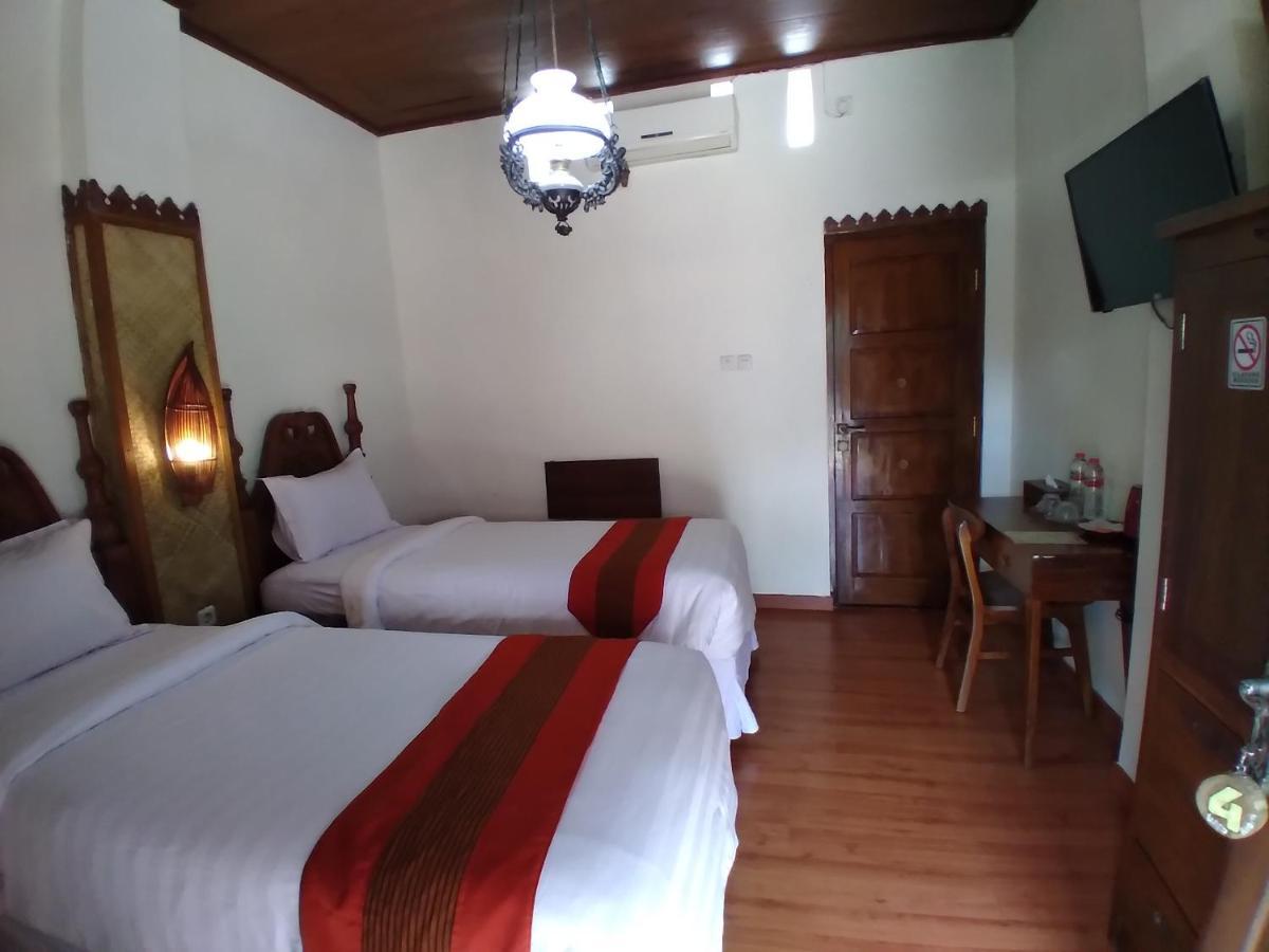 Dem Ayem Heritage Guest House Yogyakarta Luaran gambar